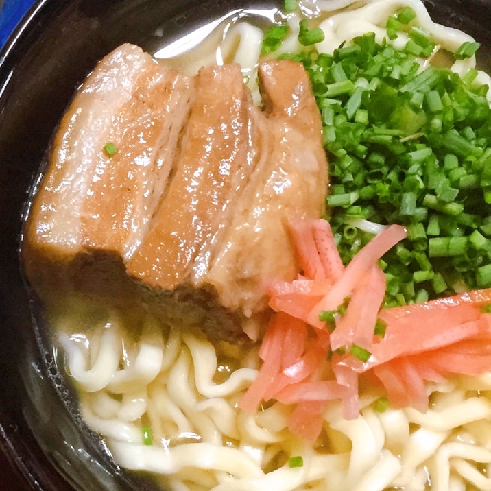 市販の沖縄そば出汁スープで 沖縄そば レシピ 作り方 By Panda 楽天レシピ